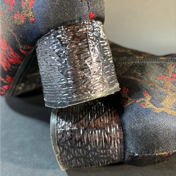 Topshop Silk Chinoiserie Booties with Silver Heel - Picture 5 of 8